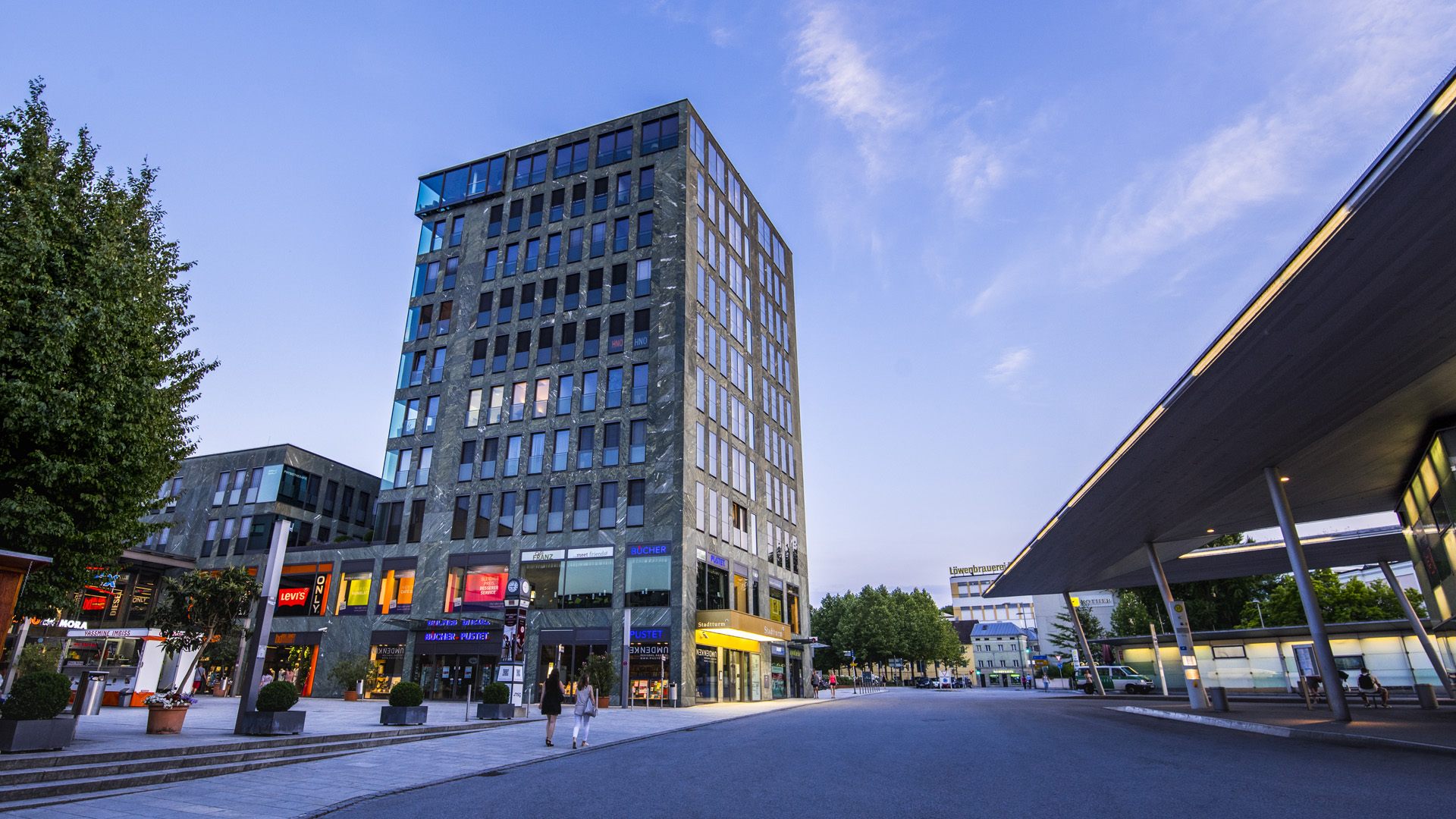 Stadtturm Neue Mitte am ZOB